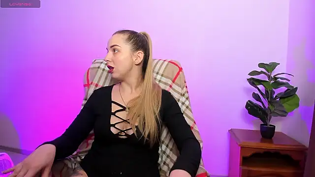 Snapshot of Alexandracandy chatting on 22, 3, 2026 Alexandracandy online show from 22, 3, 2026