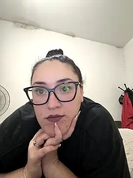 Snapshot of Lupexxx69 chatting on 4, 4, 2026 Lupexxx69 online show from 4, 4, 2026