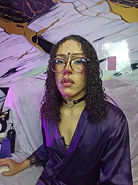 dark nina   online show from 27, 7, 2026