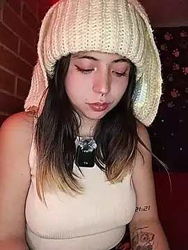 Petite CherryX online show from 17, 6, 2026