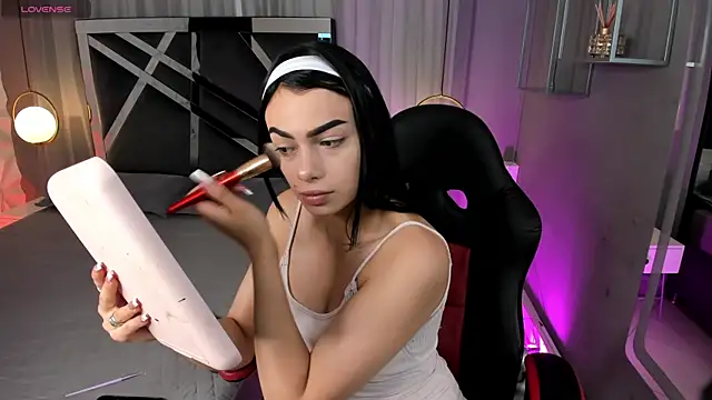 Snapshot of Magic_katt chatting on 14, 5, 2026 Magic katt online show from 14, 5, 2026
