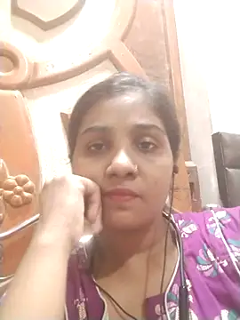 Snapshot of LovelyRenu chatting on 25, 3, 2026 LovelyRenu online show from 25, 3, 2026