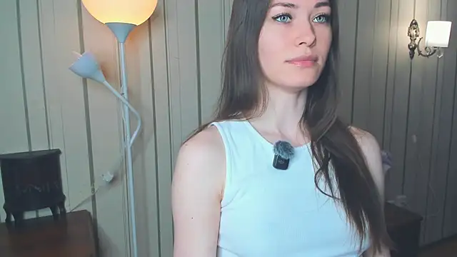 JulissaLipoma online show from 26, 4, 2026