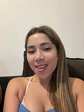 Snapshot of sexyparejahot69 chatting on 27, 5, 2026 sexyparejahot69 online show from 27, 5, 2026