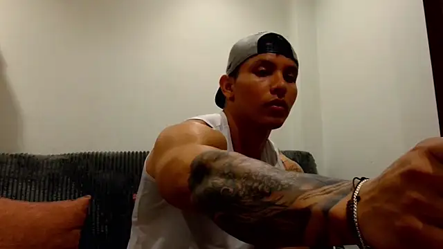 Snapshot of JAYCAM_ chatting on 23, 4, 2026 JAYCAM online show from 23, 4, 2026