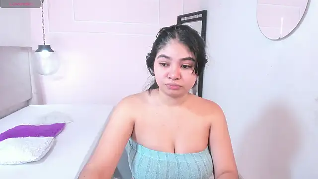 MilaHeat1 online show from 31, 3, 2026