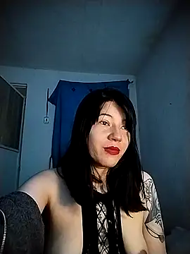 Moon Thompson online show from 28, 3, 2026