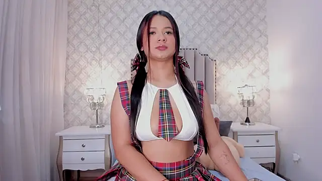 zoejenner  online show from 30, 4, 2026