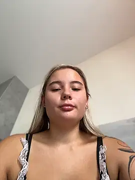 Snapshot of Mrs_Lust chatting on 6, 5, 2026 Mrs Lust online show from 6, 5, 2026