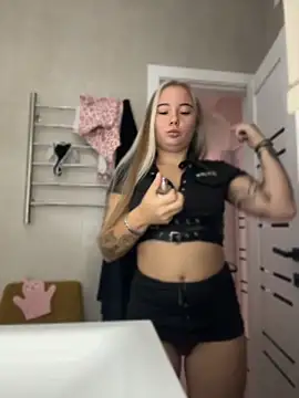 Snapshot of Mrs_Lust chatting on 8, 5, 2026 Mrs Lust online show from 8, 5, 2026