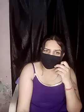Snapshot of REENA-STRIP chatting on 23, 4, 2026 REENA-STRIP online show from 23, 4, 2026