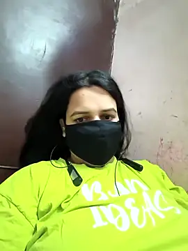Snapshot of REENA-STRIP chatting on 3, 5, 2026 REENA-STRIP online show from 3, 5, 2026