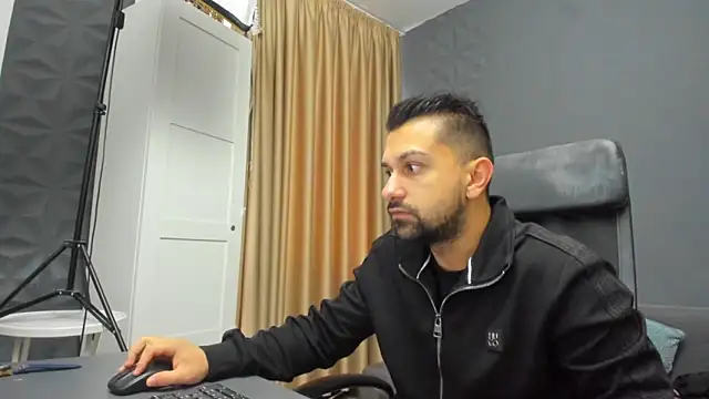 BryceReign online show from 2, 4, 2026