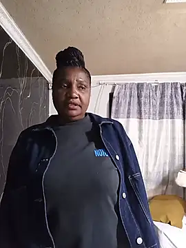 Snapshot of BabeThandi chatting on 7, 6, 2026 BabeThandi online show from 7, 6, 2026