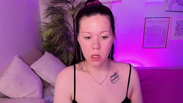 Vanessa ama online show from 18, 5, 2026