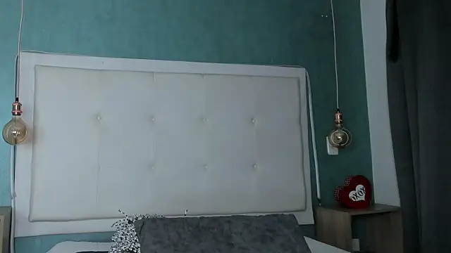 Snapshot of mia_gomez7 chatting on 2, 7, 2026 mia gomez7 online show from 2, 7, 2026