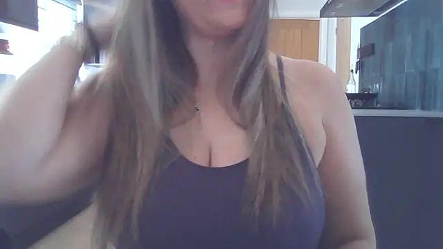 Snapshot of Goddess-GraceX chatting on 2, 4, 2026 Goddess-GraceX online show from 2, 4, 2026