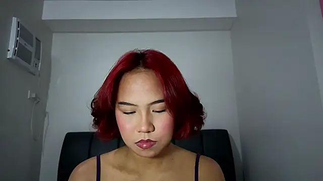 misscutee online show from 23, 4, 2026