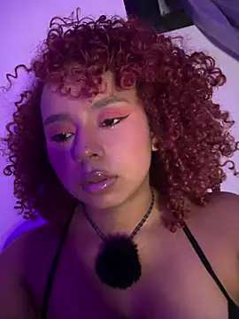 lara curly online show from 9, 6, 2026