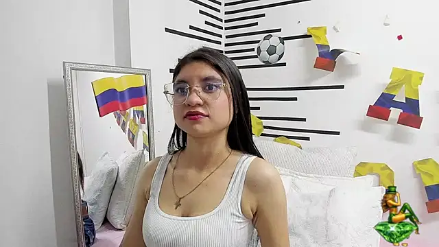 LindaCatalina  online show from 30, 6, 2026