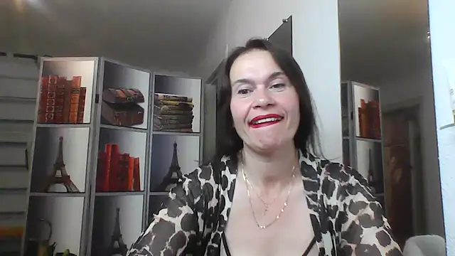 Selena Moo online show from 2, 8, 2026