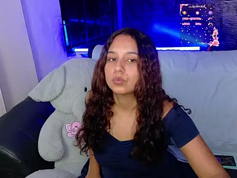 Snapshot of Shadai_Ross chatting on 26, 5, 2026 Shadai Ross online show from 26, 5, 2026