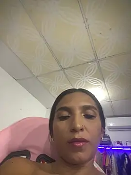 Snapshot of Blowjob-Queen_ chatting on 7, 4, 2026 Blowjob-Queen online show from 7, 4, 2026