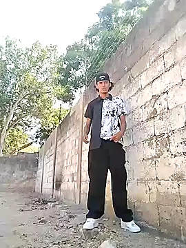 spittermasterpig1 online show from 27, 3, 2026