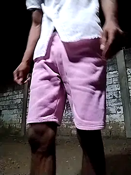 spittermasterpig1 online show from 28, 3, 2026