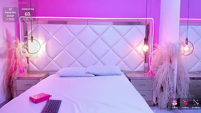 khathieeBelle online show from 6, 4, 2026