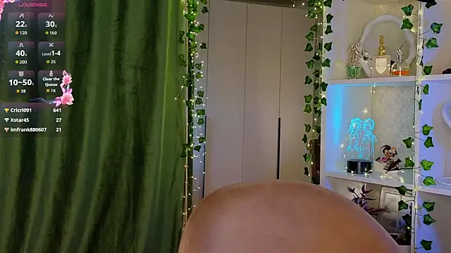 dark honey  online show from 29, 5, 2026