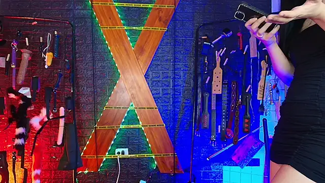 Mistress lexi bdsm online show from 26, 3, 2026