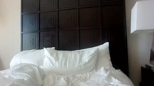 alejandro69420 online show from 2, 4, 2026