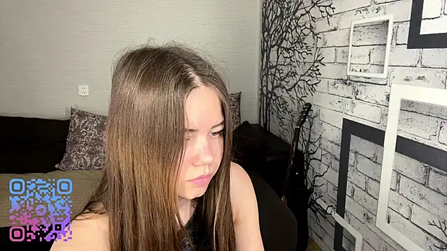 Snapshot of ElmiraDabato chatting on 11, 6, 2026 ElmiraDabato online show from 11, 6, 2026