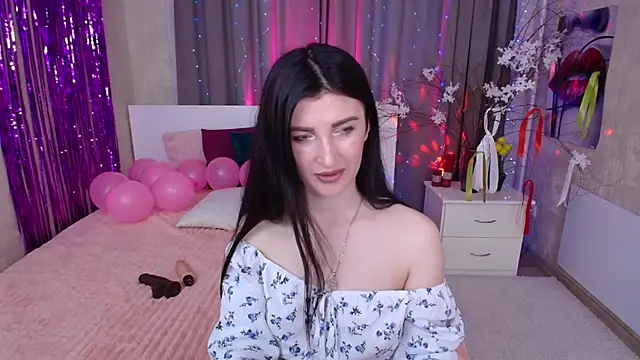 Snapshot of EvelinCuper_ chatting on 28, 6, 2026 EvelinCuper online show from 28, 6, 2026