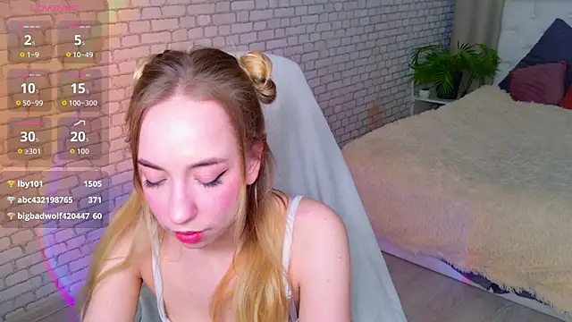 ShadowSparkle online show from 21, 4, 2026