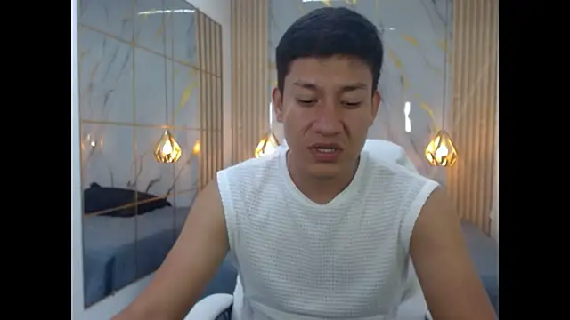 Snapshot of DominantBoy4 chatting on 17, 4, 2026 DominantBoy4 online show from 17, 4, 2026