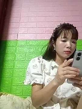 AmyLinee01 online show from 5, 6, 2026