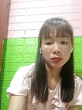 AmyLinee01 online show from 17, 6, 2026