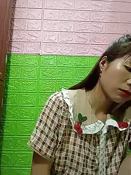 AmyLinee01 online show from 9, 7, 2026