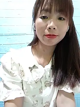 AmyLinee01 online show from 30, 7, 2026
