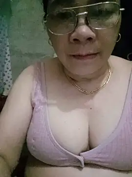 Snapshot of Funsexy1 chatting on 22, 5, 2026 Funsexy1 online show from 22, 5, 2026