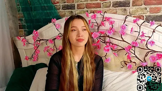 AnnaBerrys online show from 11, 6, 2026