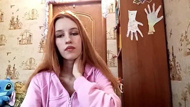 Snapshot of SirenFrost chatting on 26, 3, 2026 SirenFrost online show from 26, 3, 2026