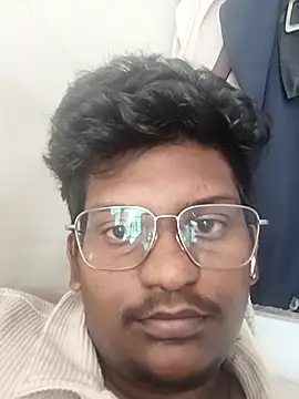 Snapshot of Macha04 chatting on 8, 6, 2026 Macha04 online show from 8, 6, 2026