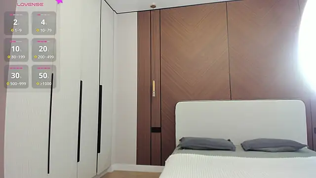 Takanasin online show from 23, 4, 2026