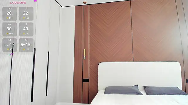 Snapshot of Takanasin chatting on 2, 6, 2026 Takanasin online show from 2, 6, 2026