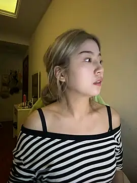 Olivia PINK0322 online show from 15, 5, 2026