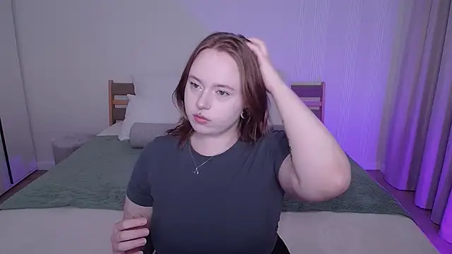 Snapshot of SelenaLily chatting on 24, 3, 2026 SelenaLily online show from 24, 3, 2026