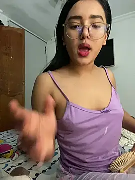 Snapshot of valvam_ chatting on 23, 3, 2026 valvam online show from 23, 3, 2026